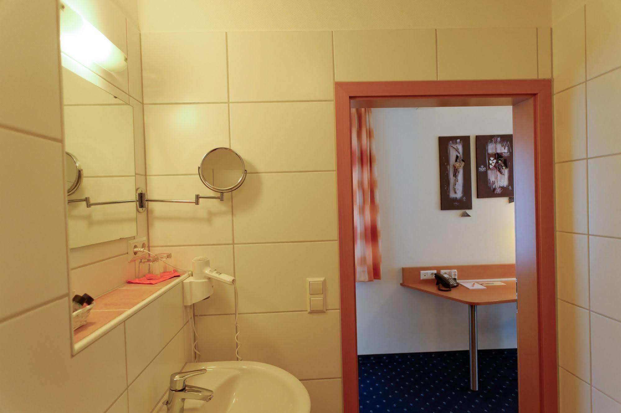 Hotel Restaurant Talblick Bad Ditzenbach Dış mekan fotoğraf