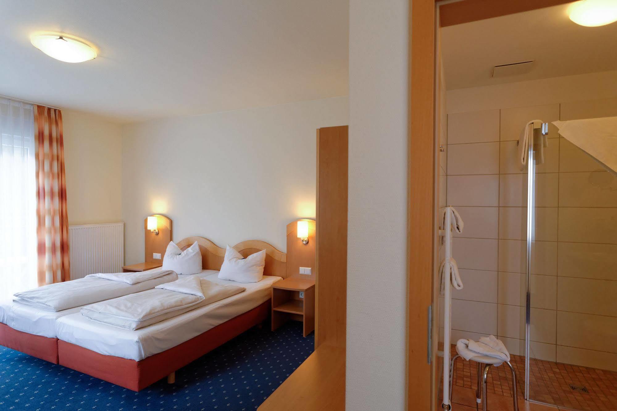 Hotel Restaurant Talblick Bad Ditzenbach Dış mekan fotoğraf